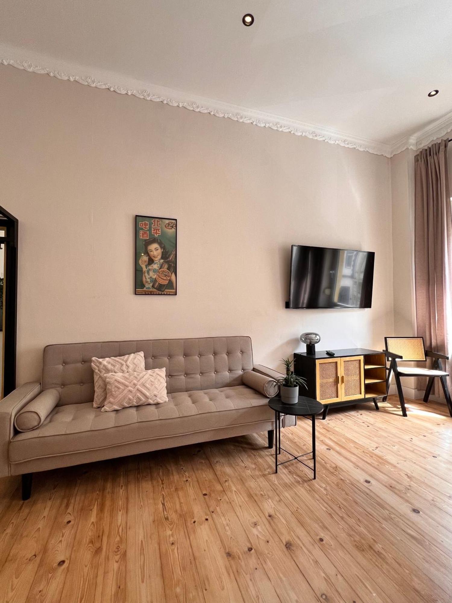 Modern Stay I Cosy & Central Apartments Κόμπλεντς Εξωτερικό φωτογραφία