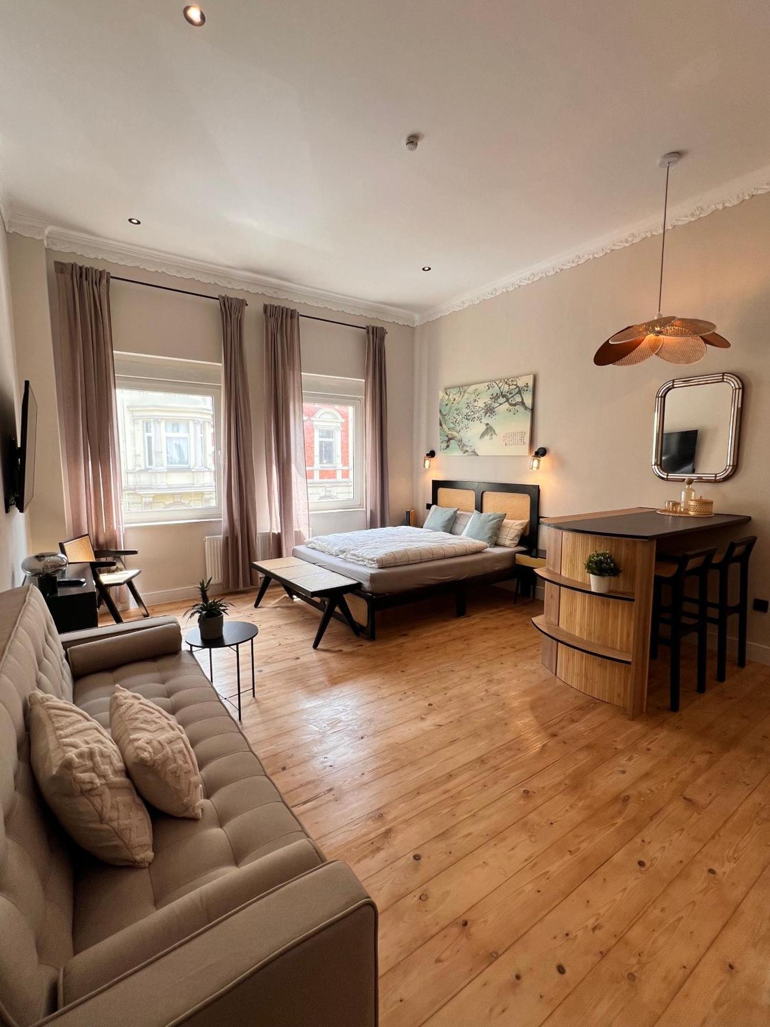 Modern Stay I Cosy & Central Apartments Κόμπλεντς Εξωτερικό φωτογραφία