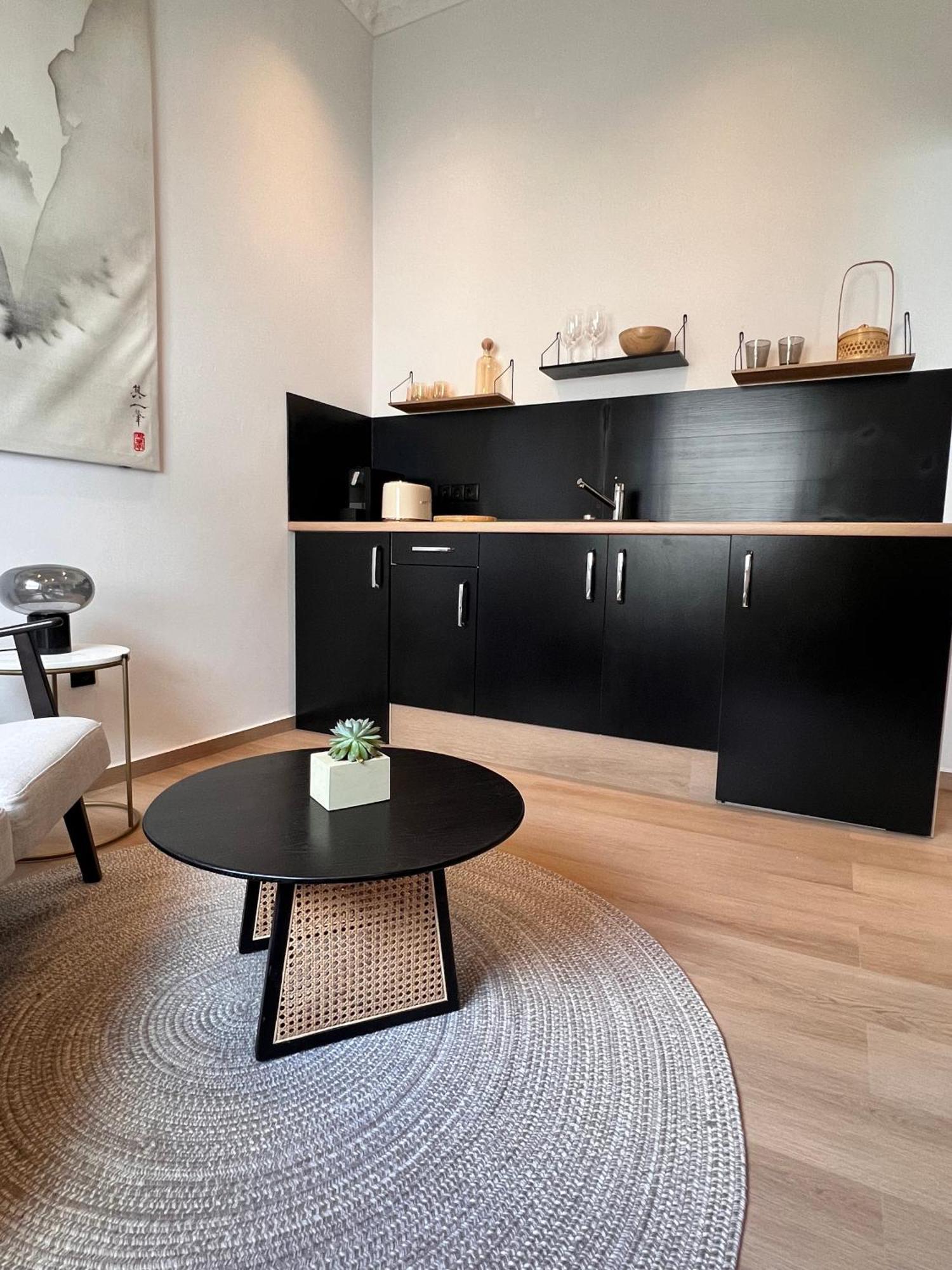 Modern Stay I Cosy & Central Apartments Κόμπλεντς Εξωτερικό φωτογραφία