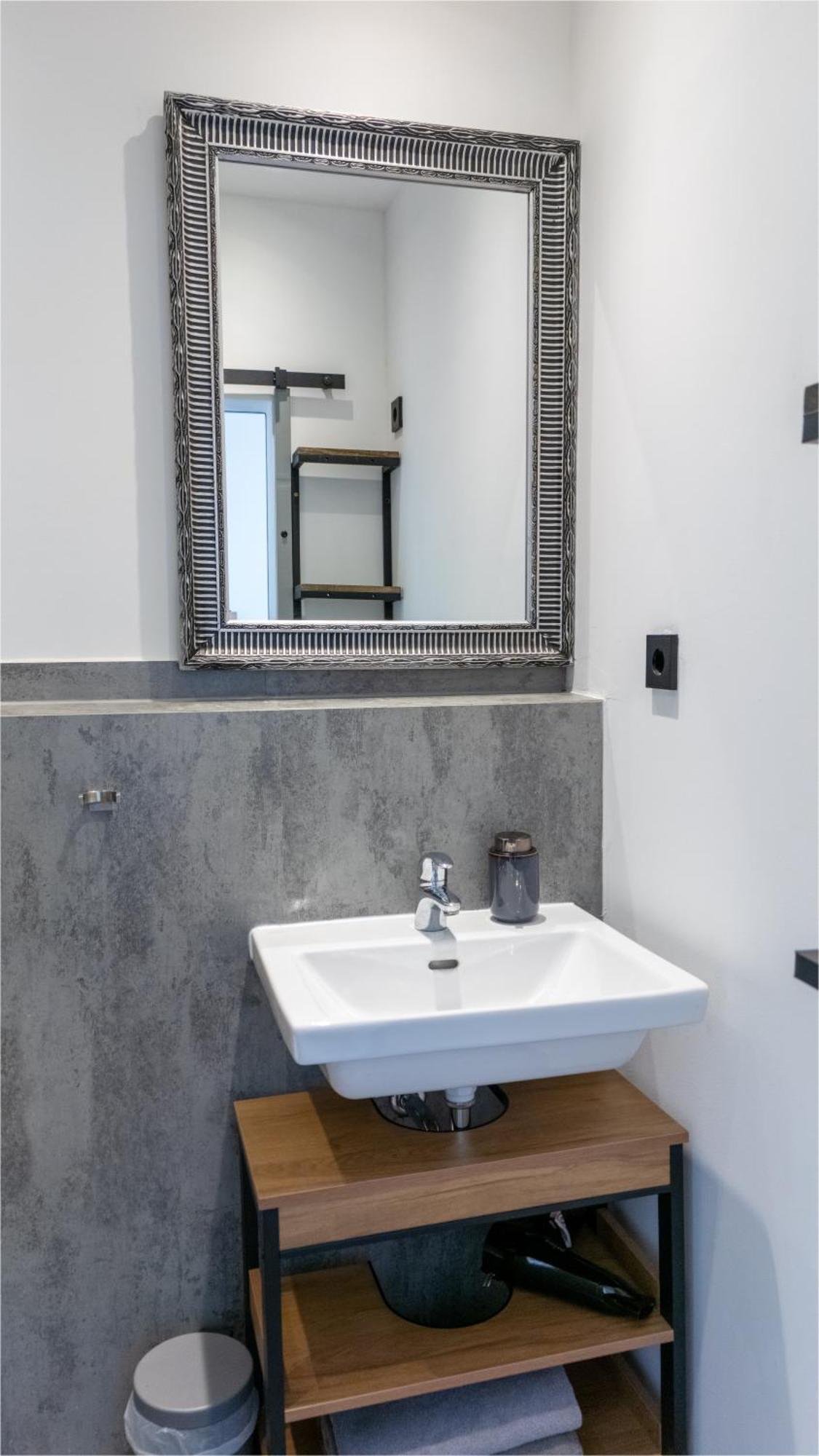 Modern Stay I Cosy & Central Apartments Κόμπλεντς Εξωτερικό φωτογραφία